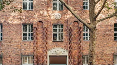 Exklusive 3-Zimmer-Wohnung mit freiem Blick und Concierge-Service — photo 1